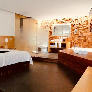 Hotel Boutique Mo17